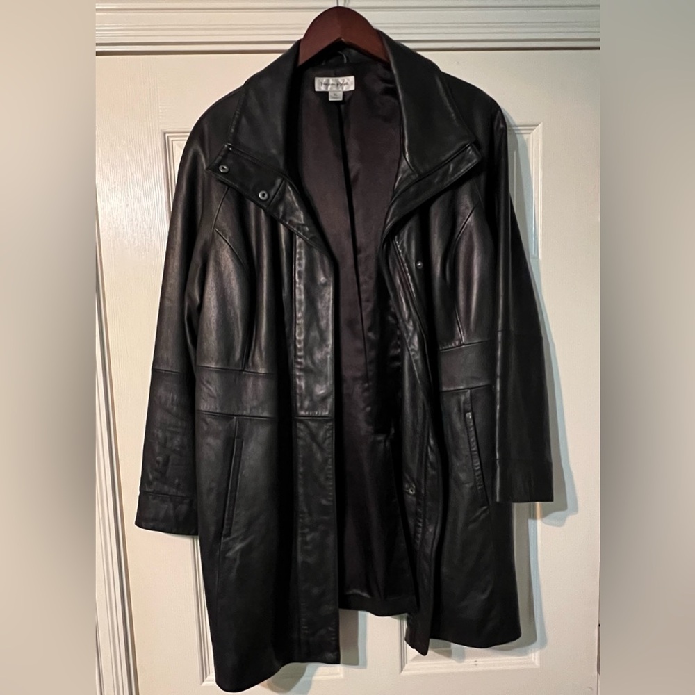 Preston & York Women’s Black Leather Trench Jacket